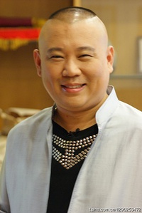 郭德纲 Degang Guo