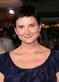 凯瑞·肯妮 Kerri Kenney