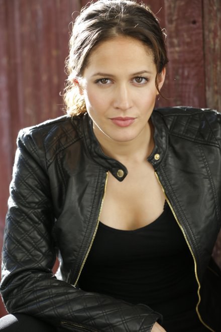詹娜·利·奥提兹 Jaina Lee Ortiz