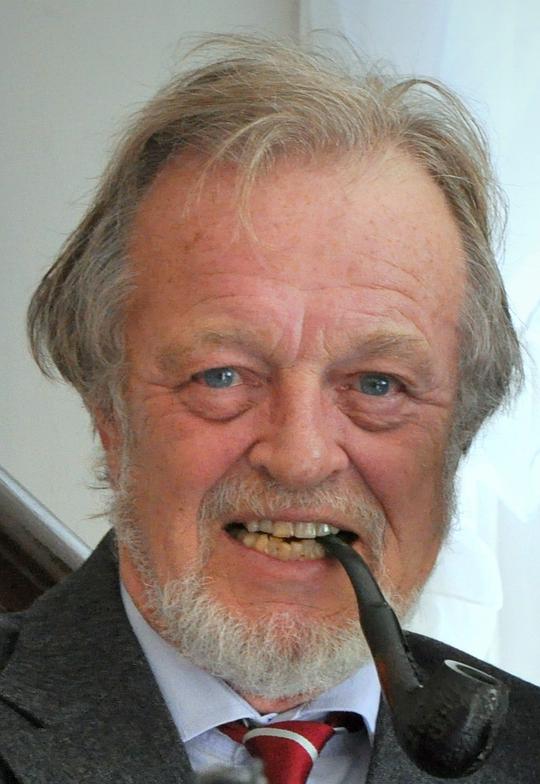 伯纳德·康威尔 Bernard Cornwell