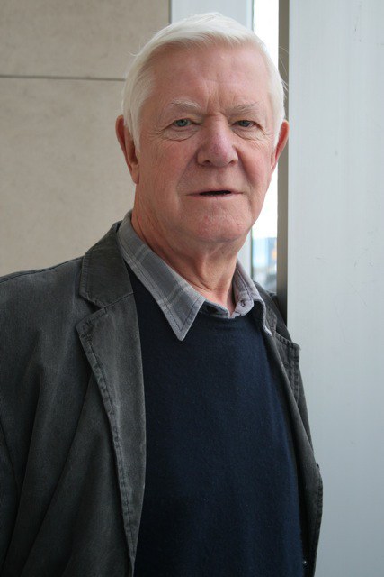 莱斯利·伍德海德 Leslie Woodhead