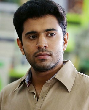 尼文·保利 Nivin Pauly
