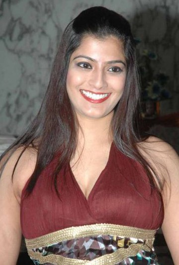 瓦拉拉克什米·萨拉特库马尔 Varalaxmi Sarathkumar