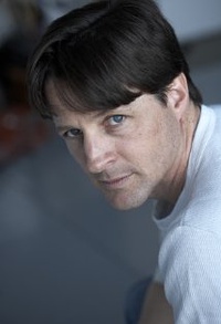 蒂姆·金尼 Tim Guinee