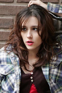 珊农·沃德华德 Shannon Woodward