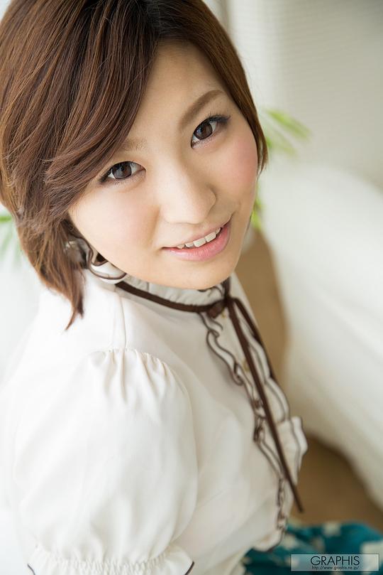 夏希南 Minami Natsuki