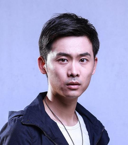 吴琼 Qiong Wu