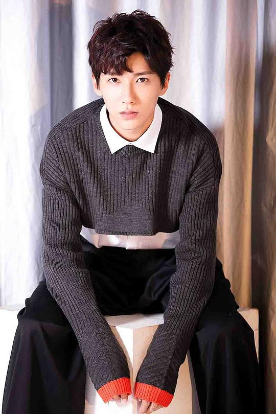 贾征宇 ZhengYu Jia