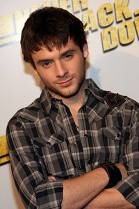 史蒂文克劳利 Steven Crowley