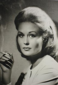 Sirry Steffen Sirry Steffen