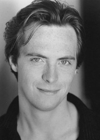 斯蒂芬·坎贝尔·莫尔 Stephen Campbell Moore