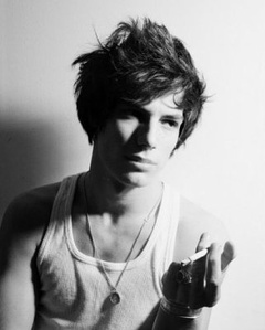 杰瑞米·卡彭 Jérémy Kapone