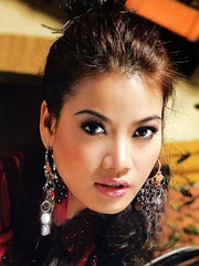 张玉英 Truong Ngoc Anh