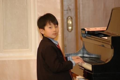 庄敬华 Jinghua Zhuang