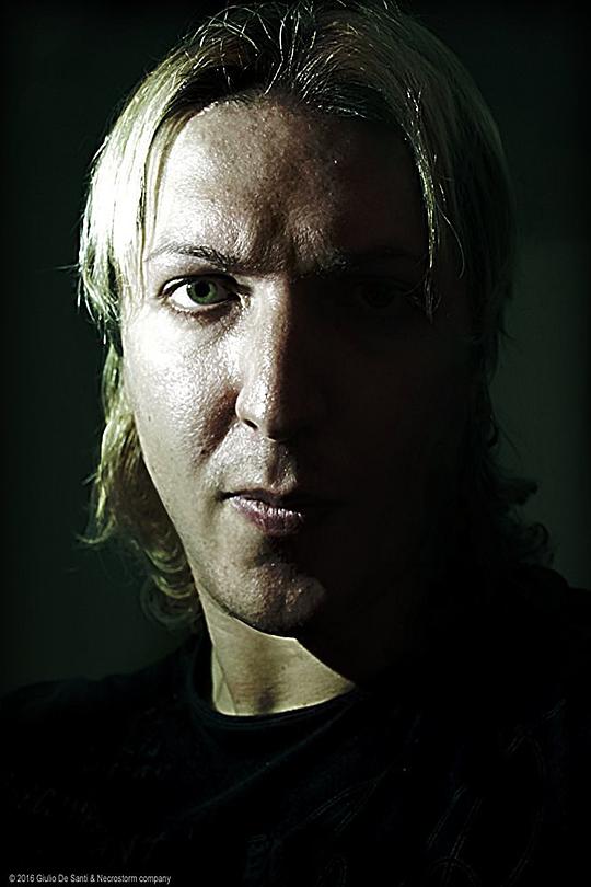 朱里奥·德·桑蒂斯 Giulio De Santi