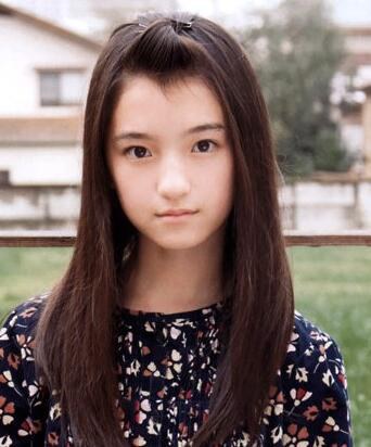 山田夏海 Natsumi Yamada