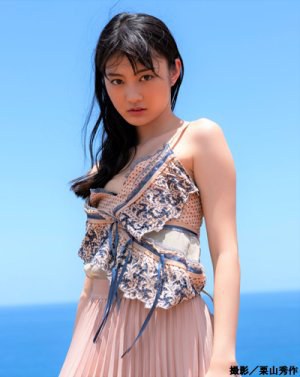 古贺哉子 Yako Koga