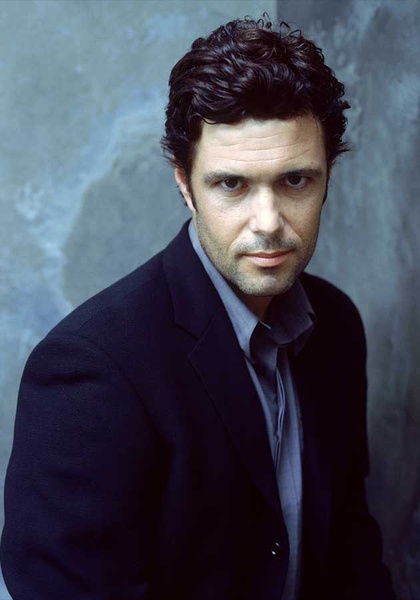 卡洛斯·博纳德 Carlos Bernard
