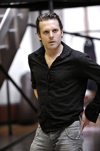 莱斯·施拉普内尔 Lex Shrapnel