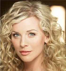 伊娃·哈伯曼 Eva Habermann