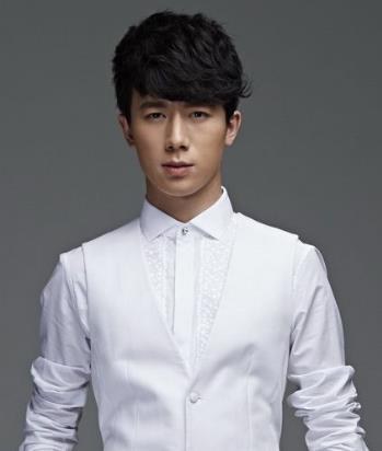 李明霖 Yanglin Li
