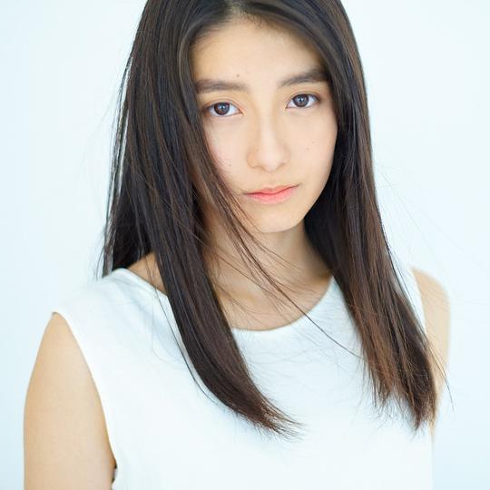 唯藤绘舞 Ema Tadafuji