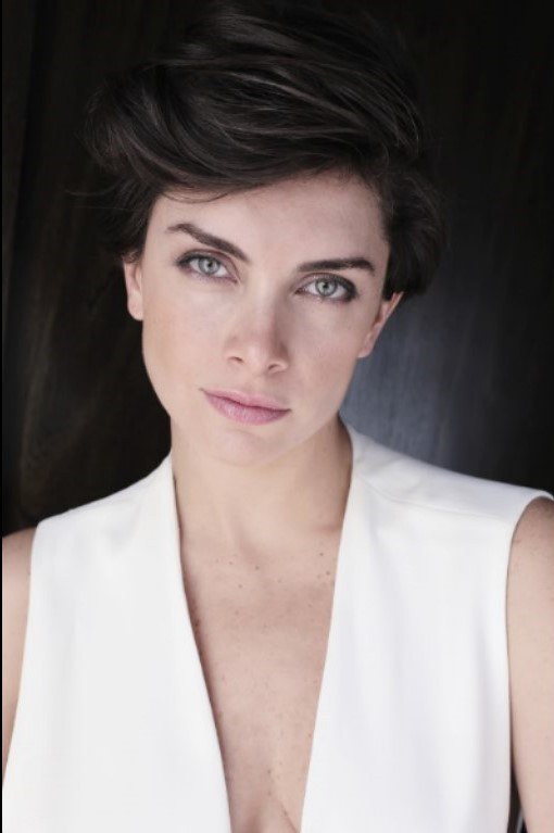 玛丽亚·德拉·富恩特 Maria de la Fuente