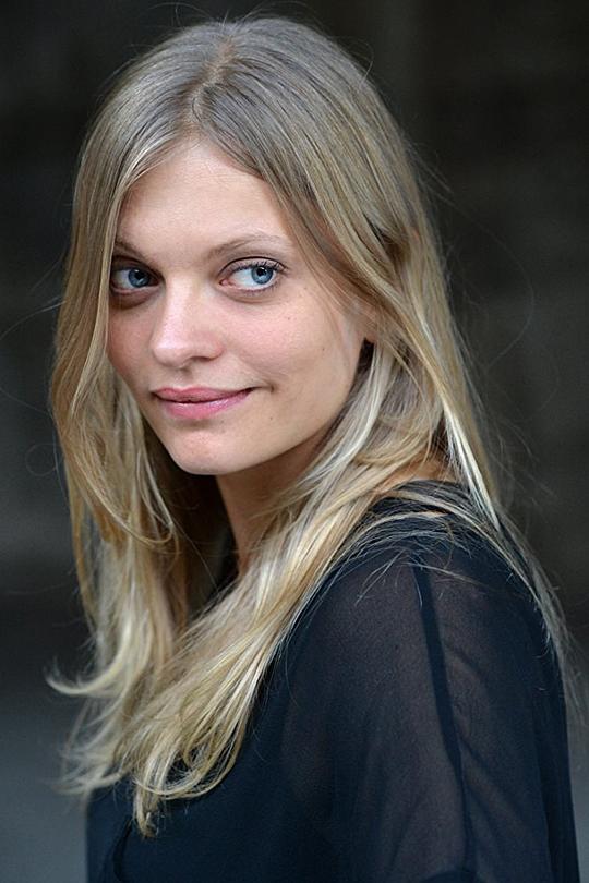 阿纳斯塔西娅·菲利普斯 Anastasia Phillips