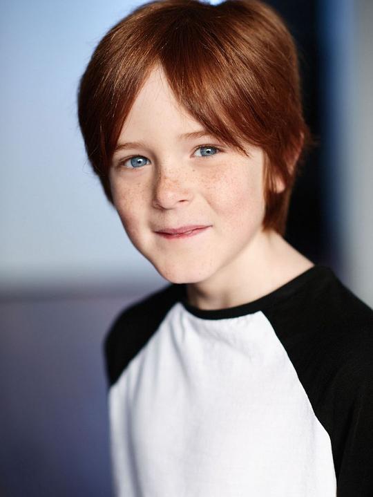 芬恩·希克卢纳·奥普莱 Finn Scicluna-O'Prey