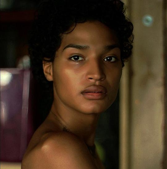 茵蒂娅·摩尔 Indya Moore