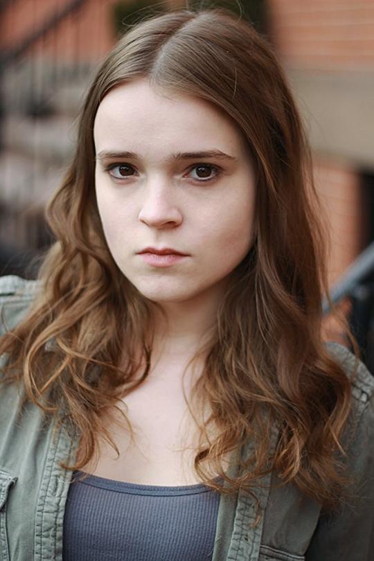 纳迪娅·亚历山大 Nadia Alexander