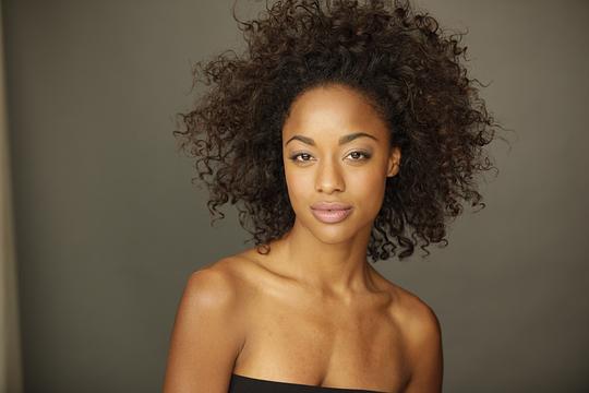 艾拉·克维伊库 Ella Kweku