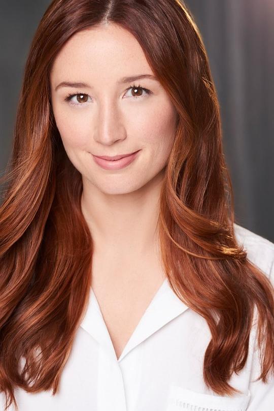 卡莉·图柔 Carly Turro