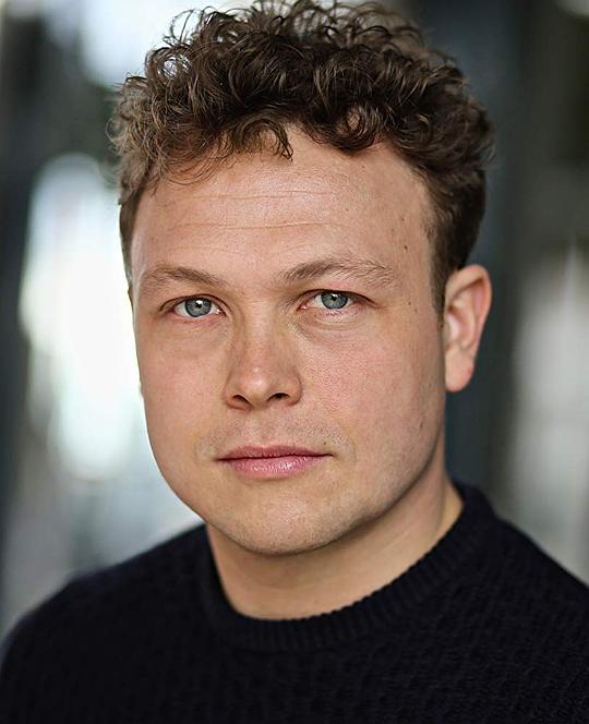 乔·伯恩 Joe Bone