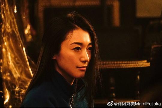 藤岡麻美 Mami Fujioka