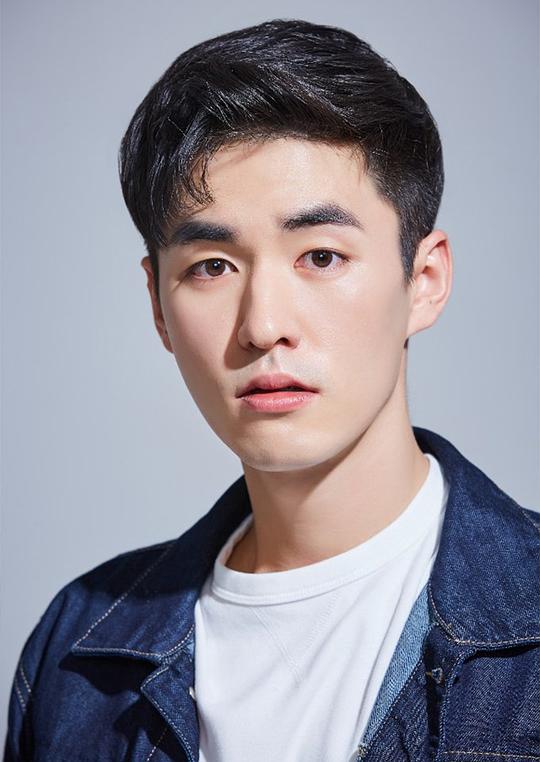 卢相甫 Sang-bo Rho