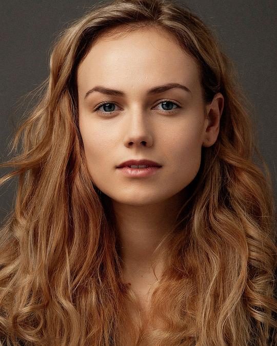 Dovile Kundrotaite Dovile Kundrotaite