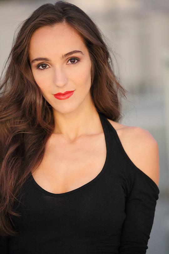 斯蒂芬妮·潘尼斯洛 Stephanie Panisello