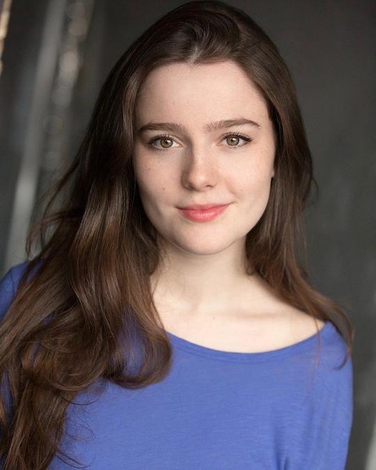 安娜德芙琳 Anna Devlin