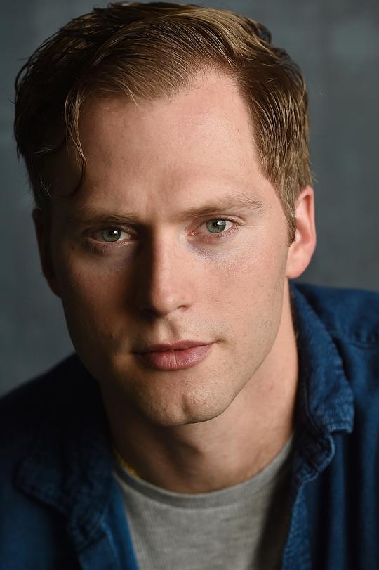 卡拉翰·斯克格曼 Calahan Skogman
