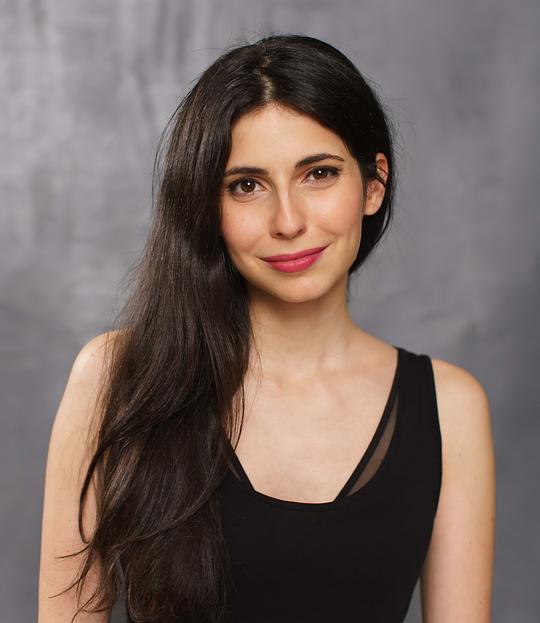 阿尔玛·博扬吉 Alma Boiangiu