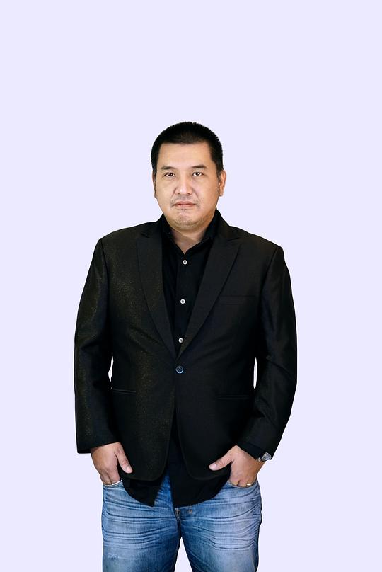 帕克波尔 Pakapol Lertwachirapaiboon