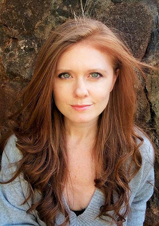 艾梅伯·瓦尔斯 Amber Walls