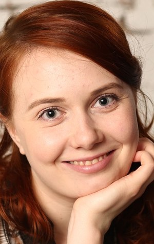 阿拉·阿塔莫诺娃 Alla Artamonova