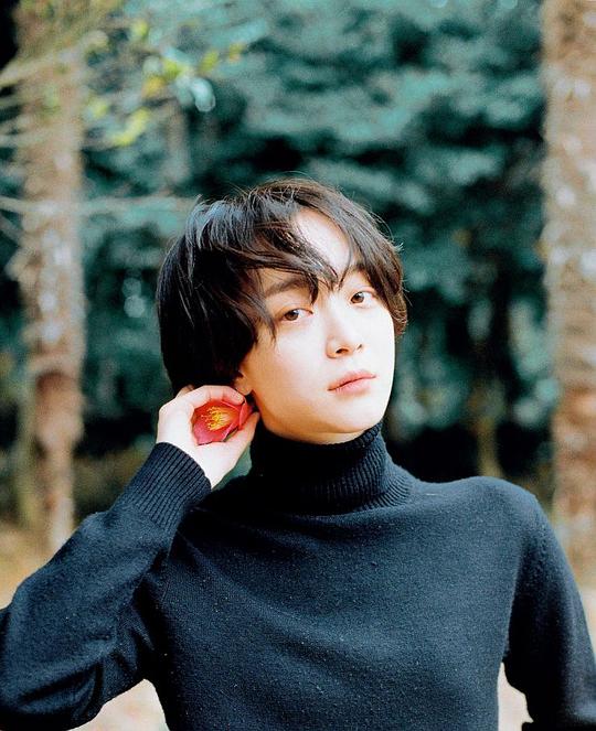宋艺恩 Ye-eun Song