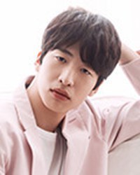 刘秀彬 Su-bin Yoo