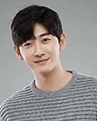 洪准基 Jun-ki Hong