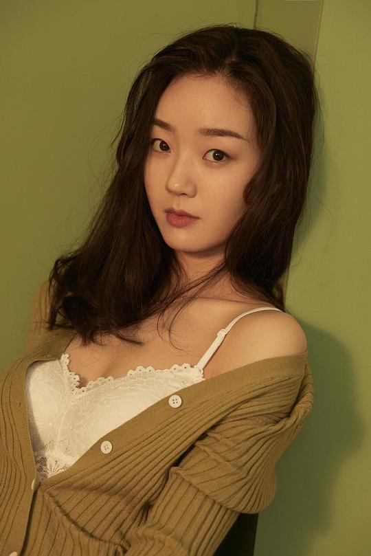 张宇柠 Yuning Zhang