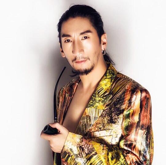 居琼钦 Ju qiong qin zhe