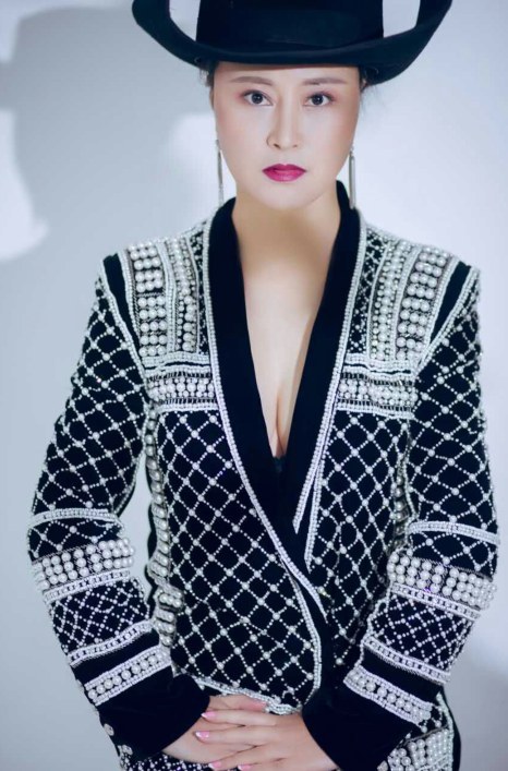 冯小阳 Fiona feng